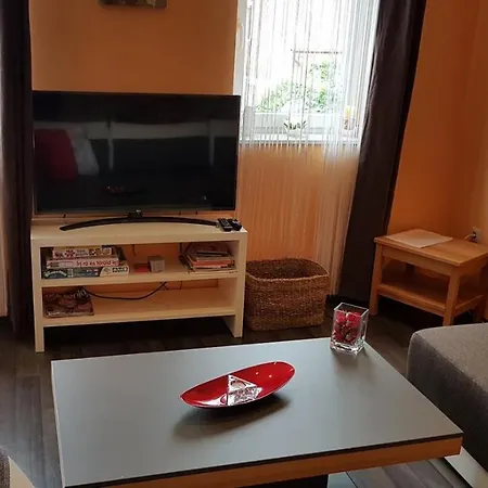 Zafir Sziget Appartamento Sárvár