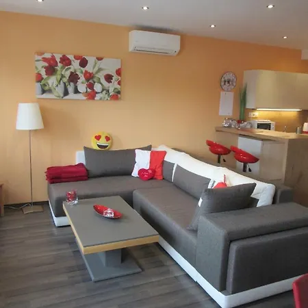 Zafir Sziget * Sárvár