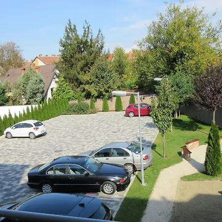 Zafir Sziget * Sárvár